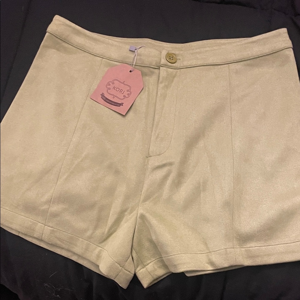 Kori High Waist Cream Shorts